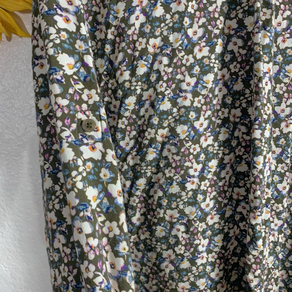 Talbots Cottagecore Dainty Floral Roll-Tab Button-Front Shirt Plus Size 2X - Picture 8 of 14